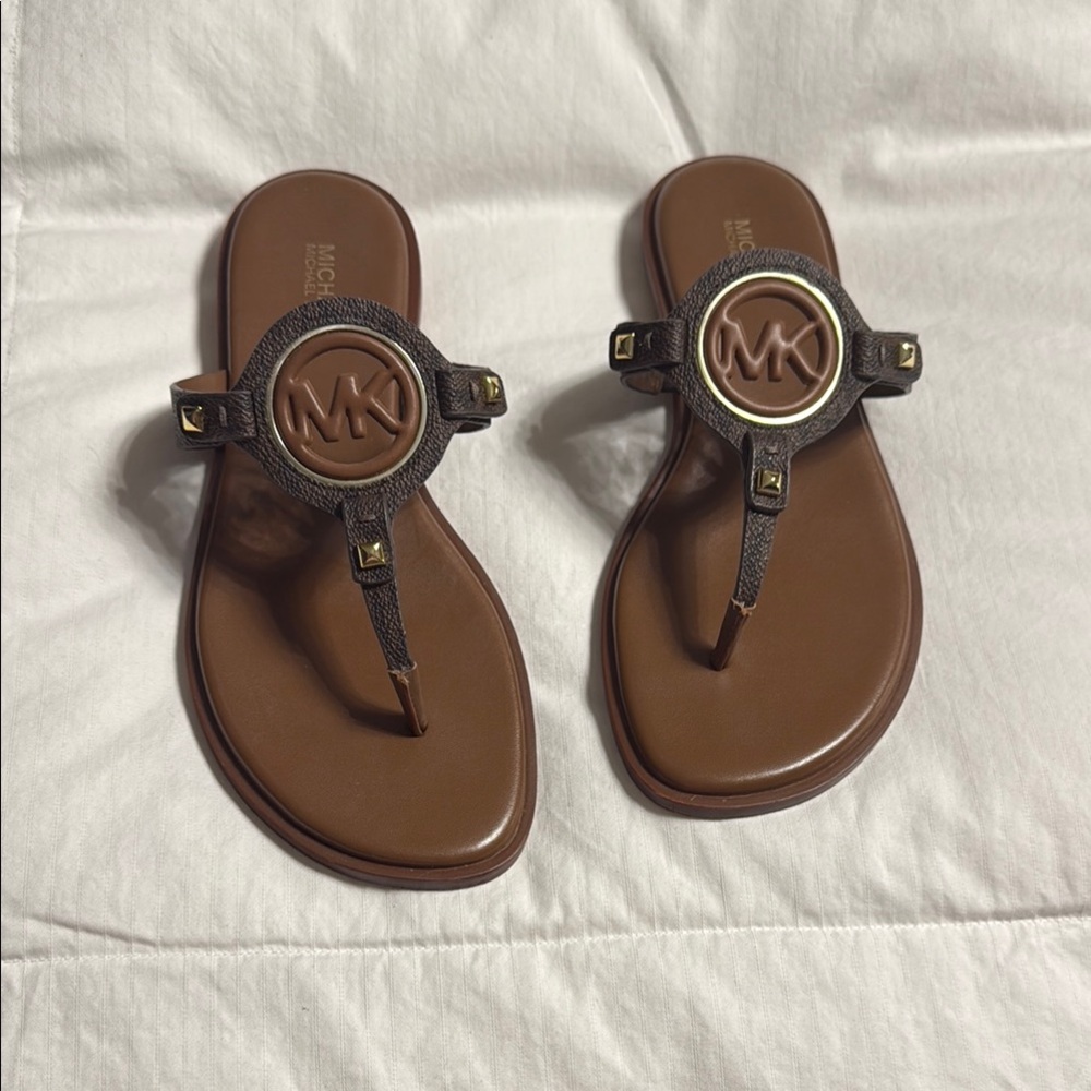 Michael😍Kors Chocolate Brown Logo Sandals